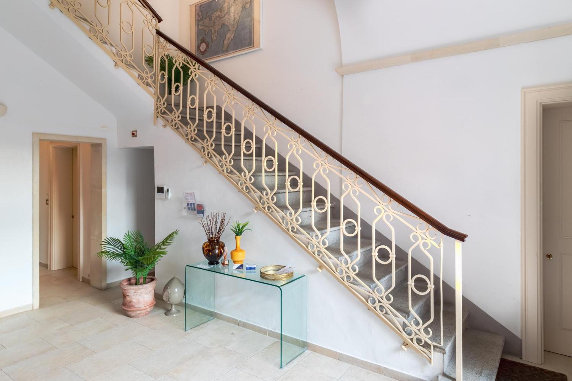 Palazzo San Lazzaro - Lecce Selection Jacuzzi Rooms & Suites Exterior foto